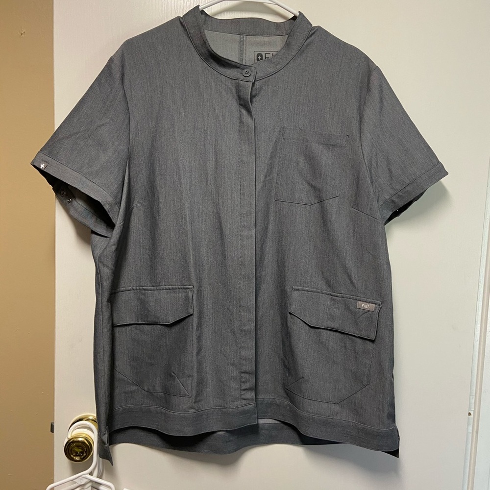 Figs Limited Edition Scrub Top Size XLarge